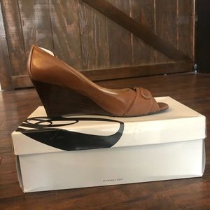 Nine West peep 👀 toe brown wedge -10M